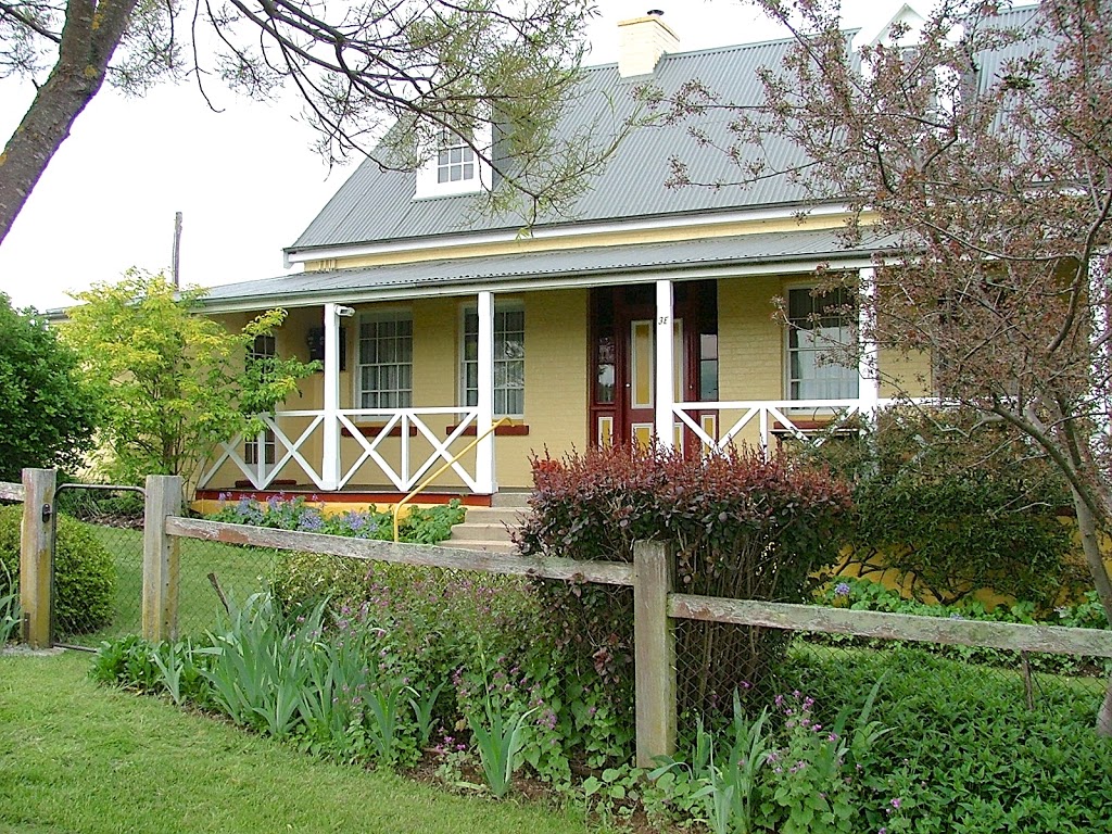 Anglea House Bed & Breakfast | lodging | 3E Hill St, Walcha NSW 2354, Australia | 0267772187 OR +61 2 6777 2187