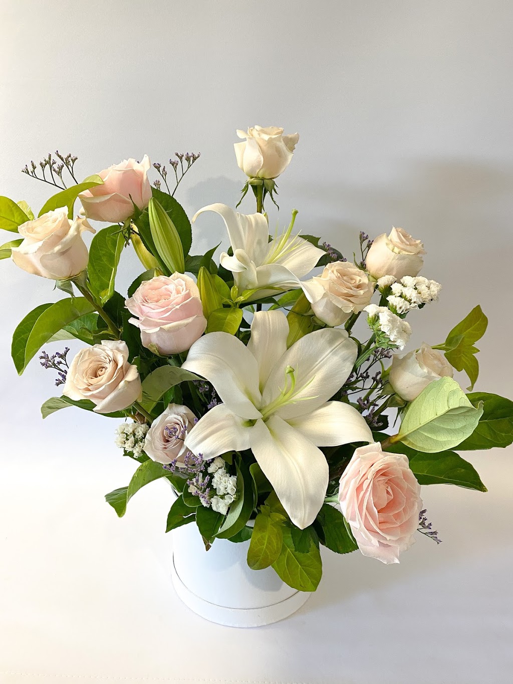 Radford & Siebuhr Florists | 23 Angus St, Rangeville QLD 4350, Australia | Phone: (07) 4632 1644