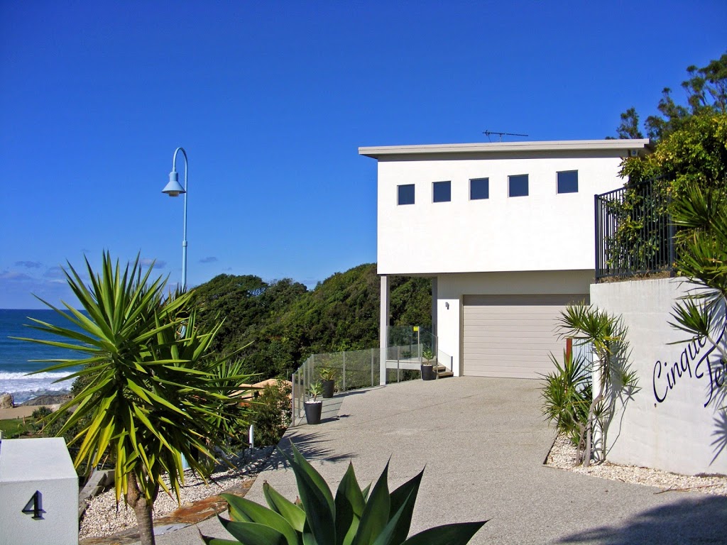 Coffs Beach Houses | real estate agency | 5/2 Moonee Beach Rd, Moonee Beach NSW 2450, Australia | 0266537144 OR +61 2 6653 7144