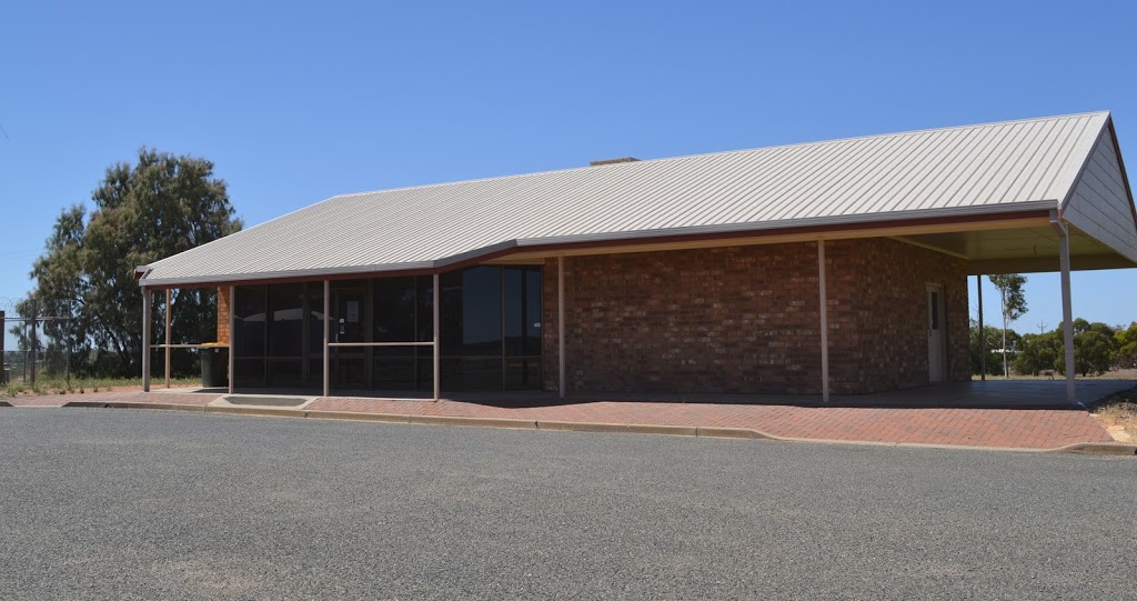 Renmark Airport | airport | Old Calperum SA 5341, Australia