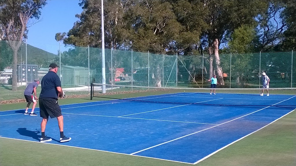 Shoal Bay Tennis | 13 Messines St, Shoal Bay NSW 2315, Australia | Phone: 0434 779 139