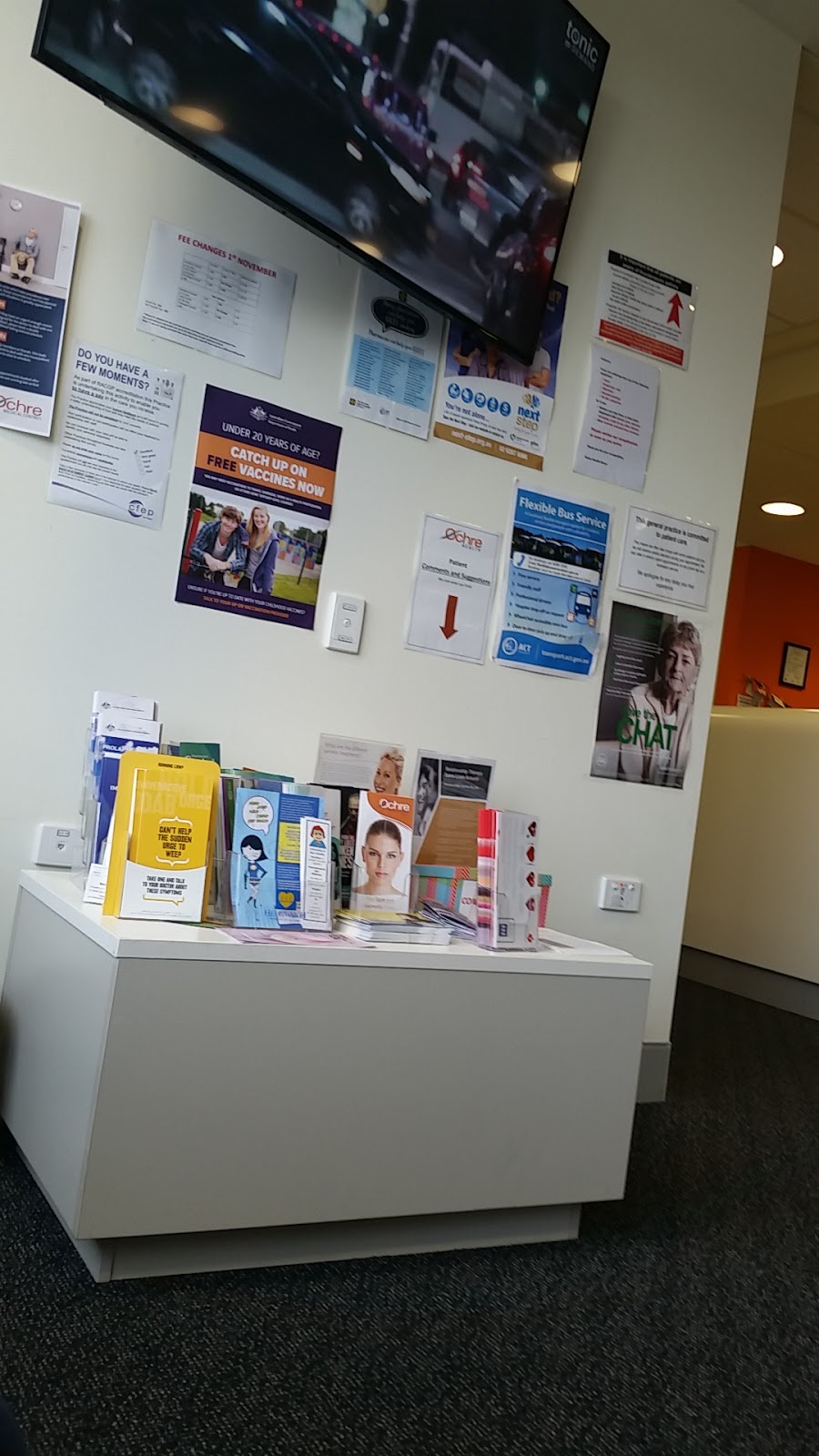 Health Hub | hospital | Building 28, Ginninderra Dr &, Allawoona St, Bruce ACT 2617, Australia | 0262015843 OR +61 2 6201 5843