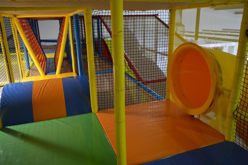 TumbleJam Indoor Play Centre and Cafe | cafe | Chester Pass Mall, 160 Chester Pass Rd, Lange WA 6330, Australia | 0898421155 OR +61 8 9842 1155