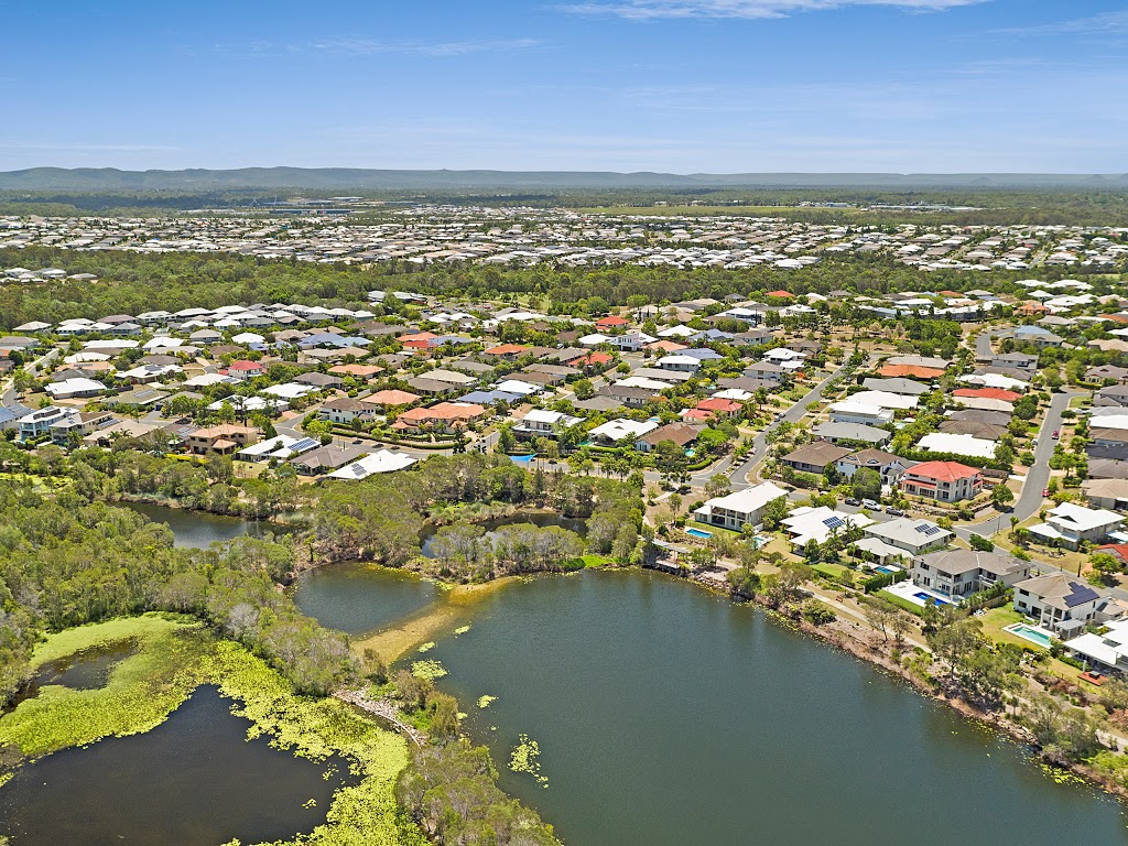 Melaleuca Lakes and Parklands | 42 Sandpiper Ave, North Lakes QLD 4509, Australia