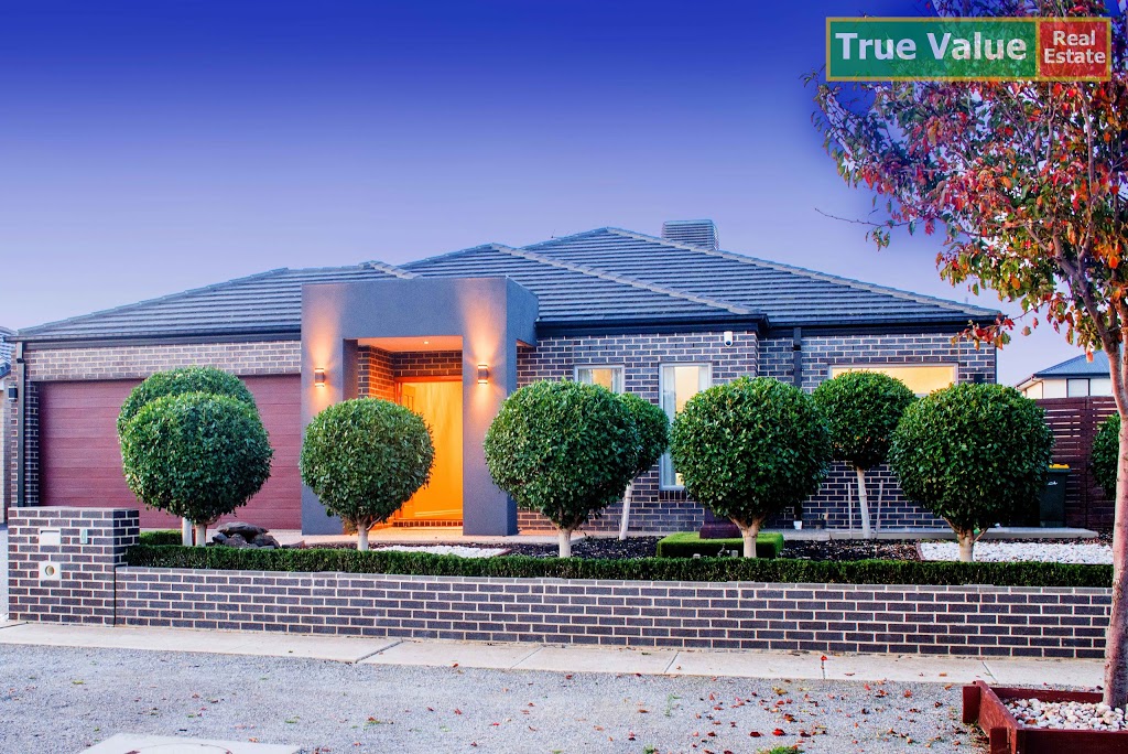 TRUE VALUE REAL ESTATE | real estate agency | 3/211 Leakes Rd, Truganina VIC 3029, Australia | 0383548838 OR +61 3 8354 8838