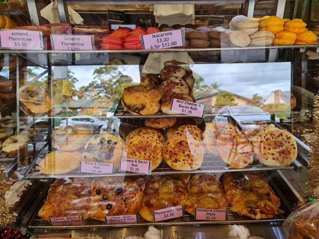 Forestville Bakery | 63 The Centre, Forestville NSW 2087, Australia | Phone: 0406 651 885