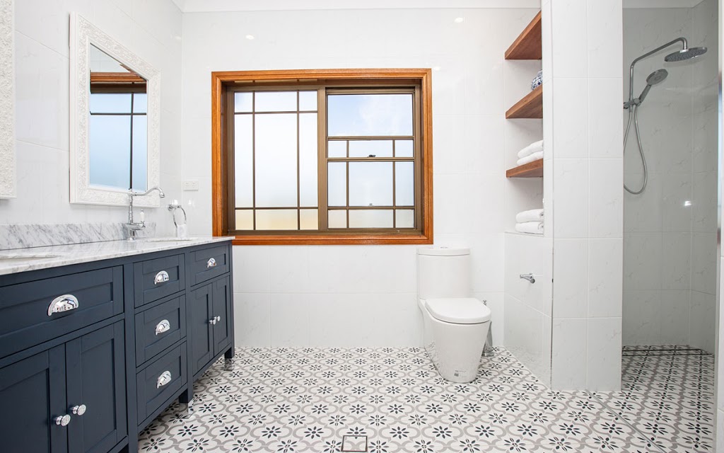 Carlos Bathroom Renovations & Tiling Services | Mountain View Cl, Kurrajong Hills NSW 2758, Australia | Phone: 0415 163 027