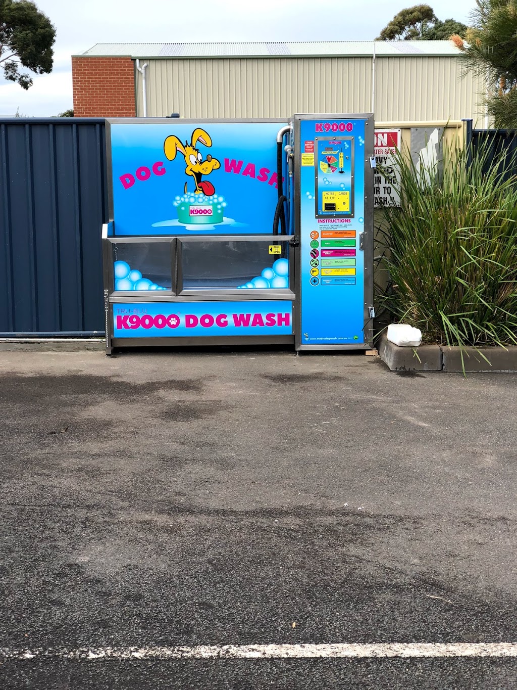 Inverloch Carwash | car wash | 56 Dixon St, Inverloch VIC 3996, Australia | 0428873214 OR +61 428 873 214