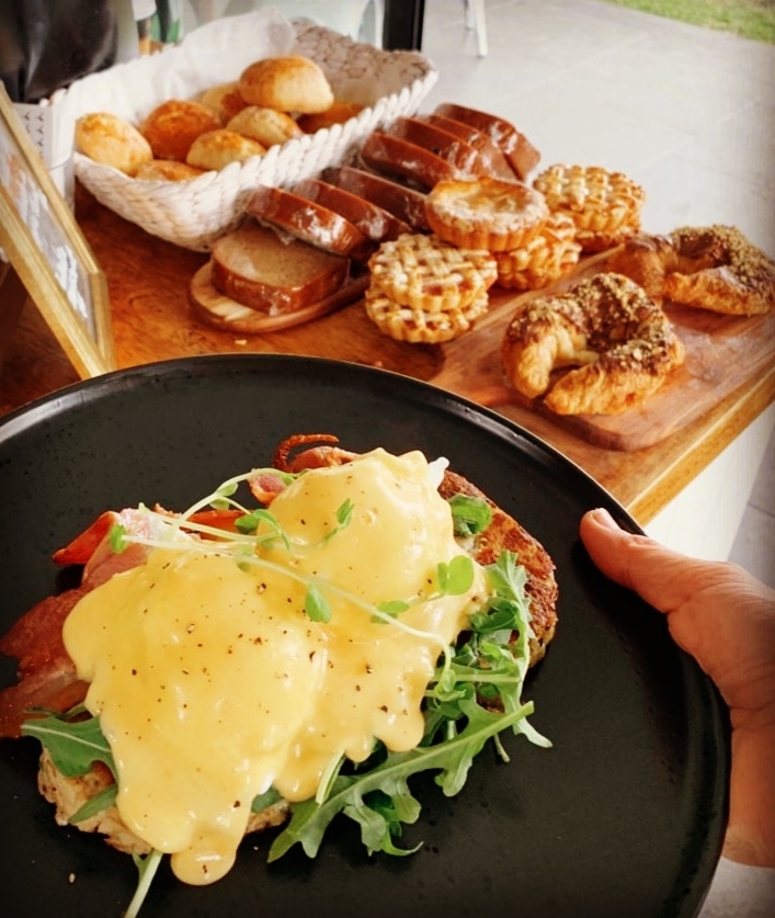 Blackbird Cafe | cafe | 10 Aerodrome Rd, Maroochydore QLD 4558, Australia | 0421615922 OR +61 421 615 922