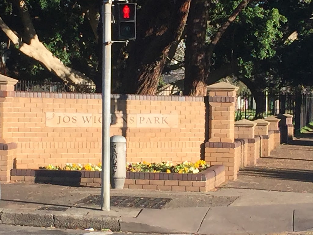 Jos Wiggins Park | park | 45 Sutherland St, Rosebery NSW 2018, Australia | 1300581299 OR +61 1300 581 299
