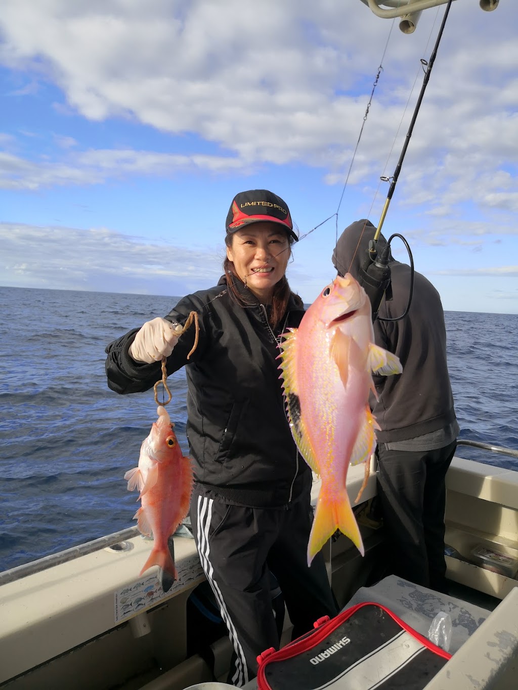 Pro Perch Fishing Charters | Endeavour Dr, Wollongong NSW 2500, Australia | Phone: 0433 918 869