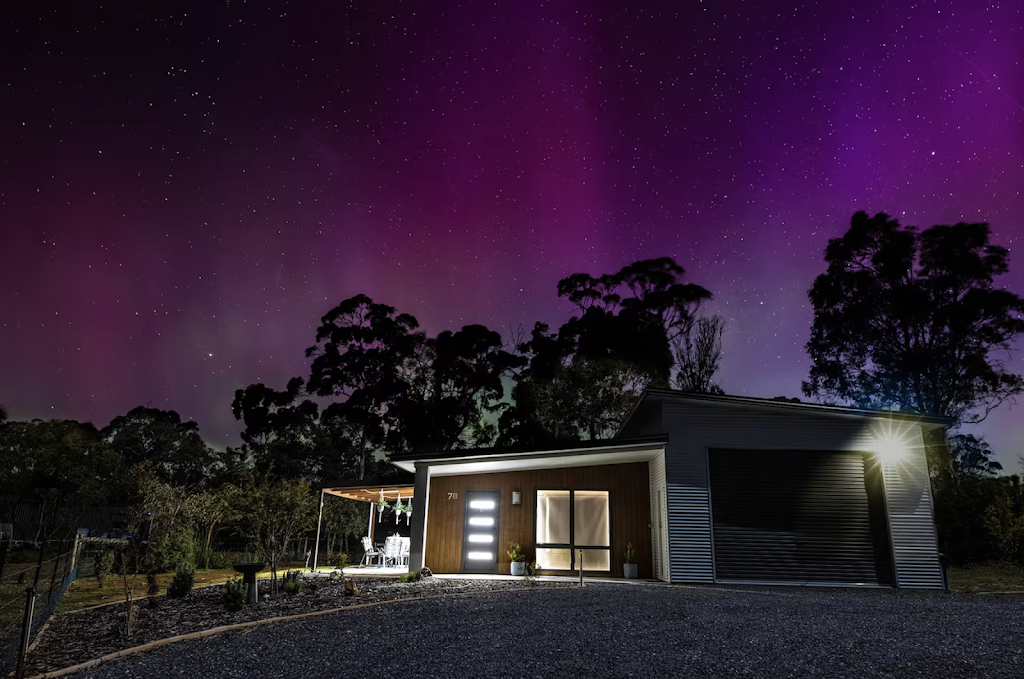 Bush to Beach Getaway | 78 Jefkins Dr, Port Sorell TAS 7307, Australia | Phone: 0400 824 379