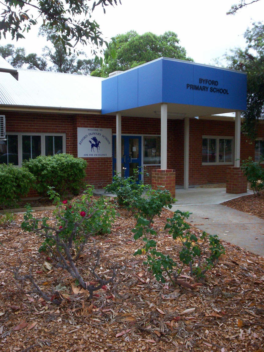 Byford Primary School | school | 36 Clifton St, Byford WA 6122, Australia | 0895251337 OR +61 8 9525 1337