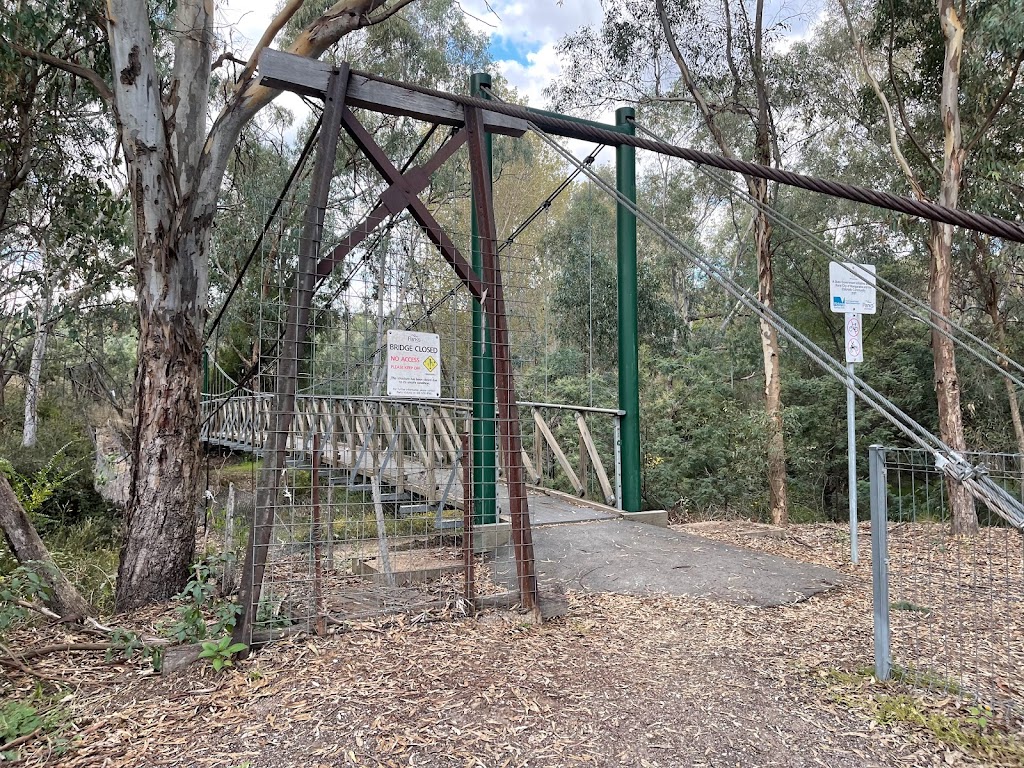 Eldorado Historic Swing Bridge. | MGRJ+H8, Eldorado VIC 3746, Australia | Phone: (03) 5720 8190