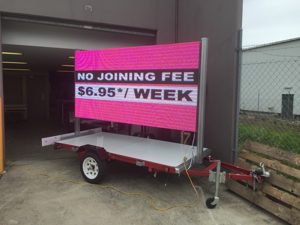 LED Ur Sign | 46 Boothby St, Kedron QLD 4031, Australia | Phone: 0409 592 692