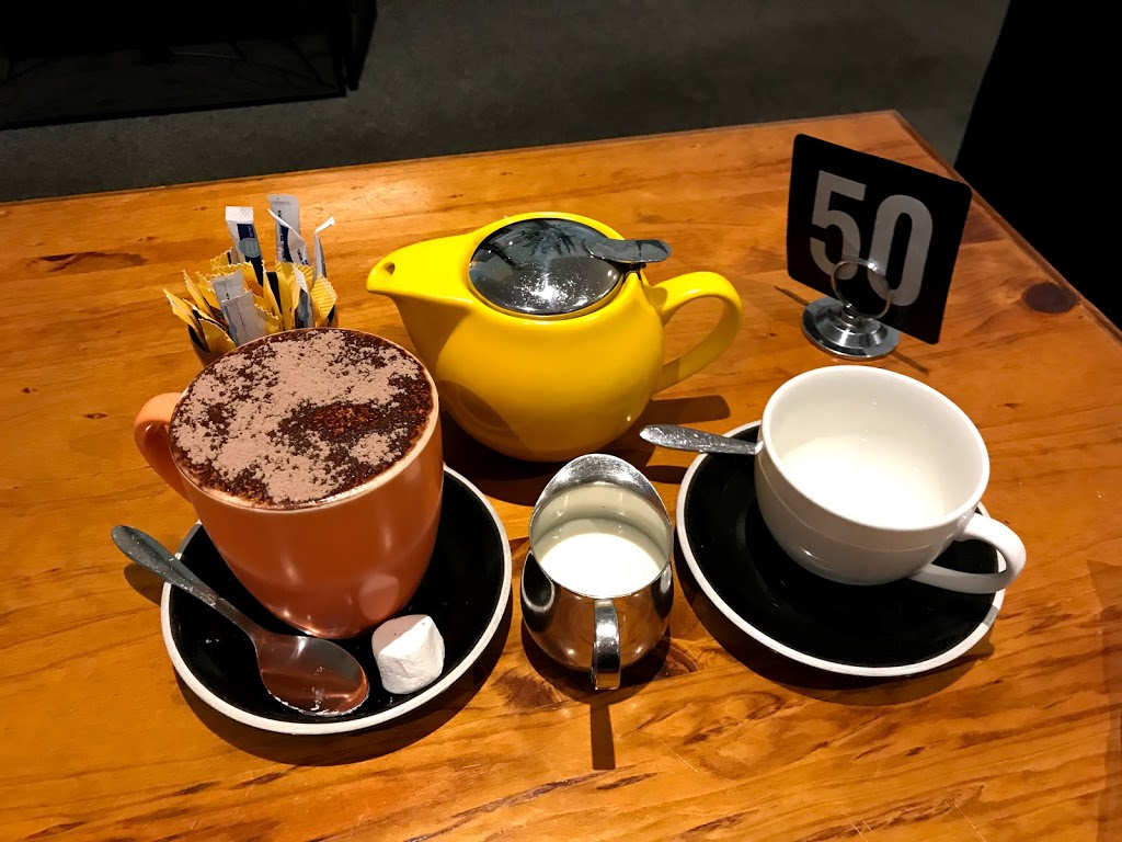 Cocos Tea & Coffee Bazaar | cafe | 113 Princes Hwy, Yarragon VIC 3823, Australia | 0356342752 OR +61 3 5634 2752