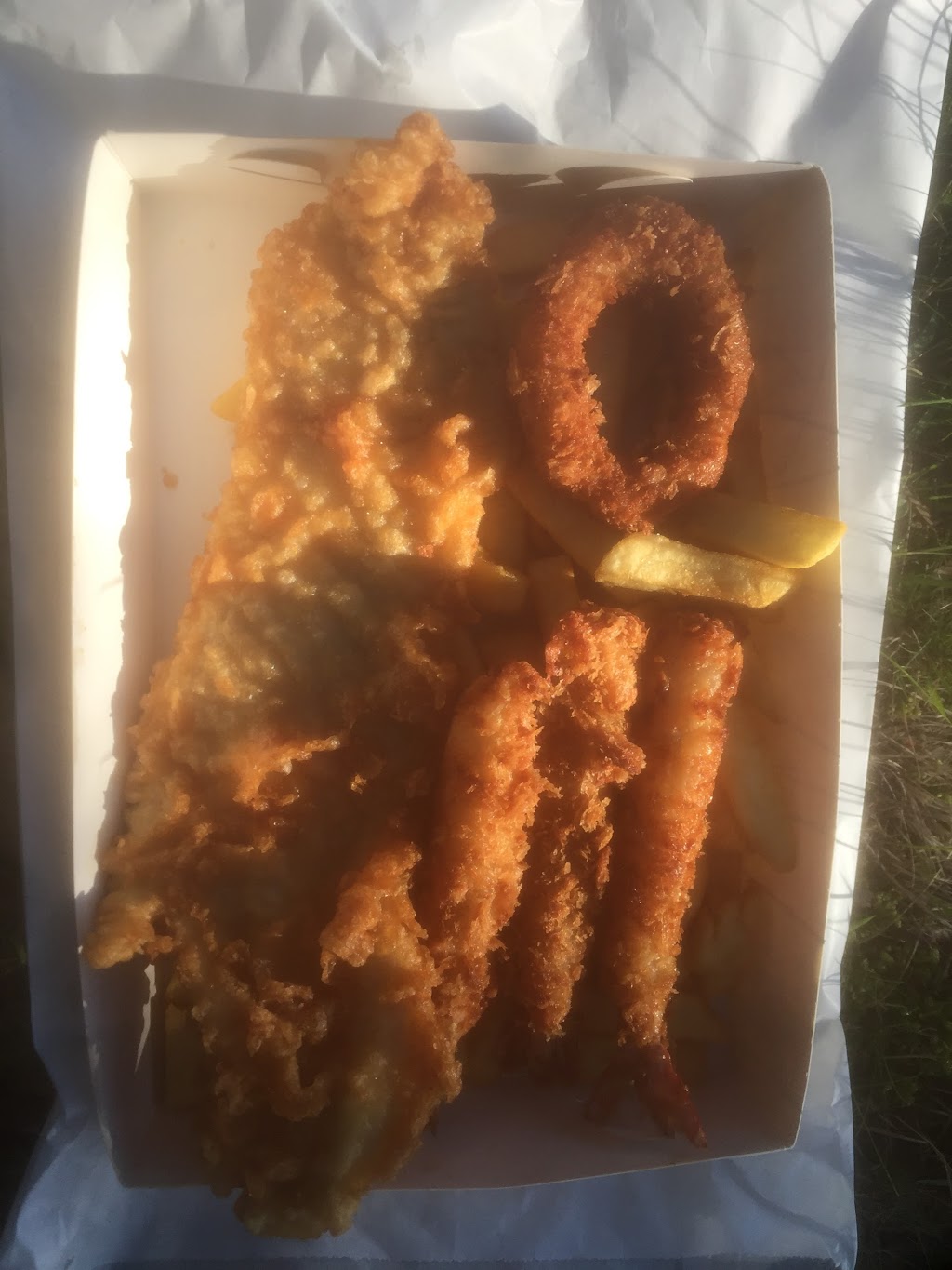Wattle Park Fish n Chips | meal takeaway | 1111 Riversdale Rd, Surrey Hills VIC 3127, Australia | 0398083191 OR +61 3 9808 3191