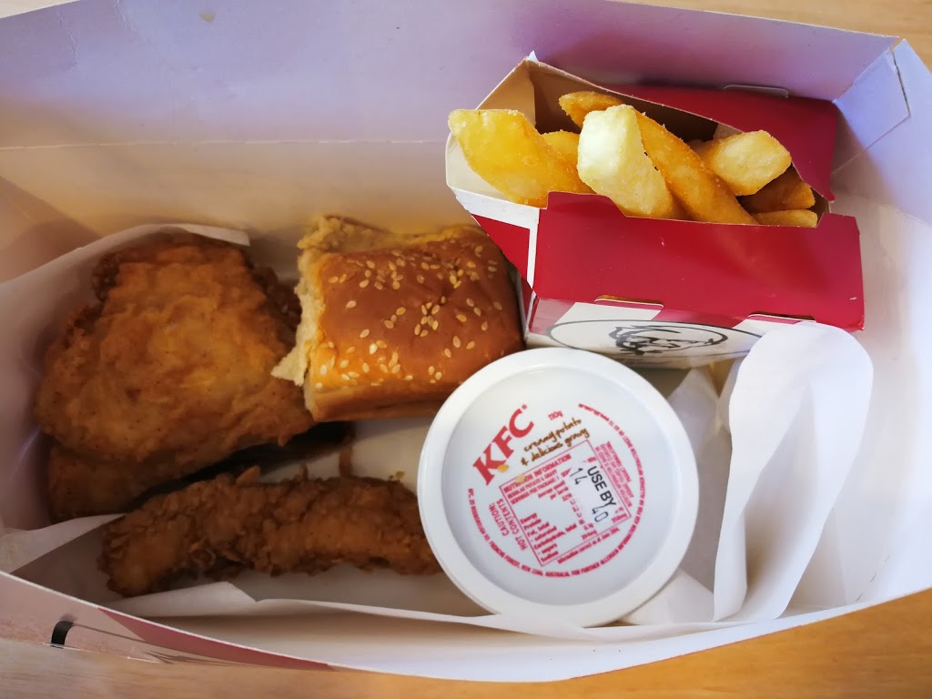 KFC Centenary | meal takeaway | 171 Dandenong Rd, Mount Ommaney QLD 4074, Australia | 0733766085 OR +61 7 3376 6085