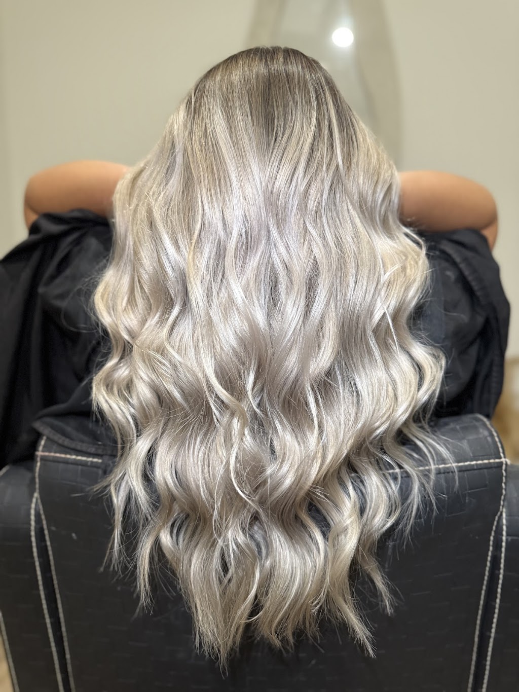 Liv Hair and Beauty | 76 Fairview Rd, Sapphire Beach NSW 2450, Australia | Phone: 0423 536 537