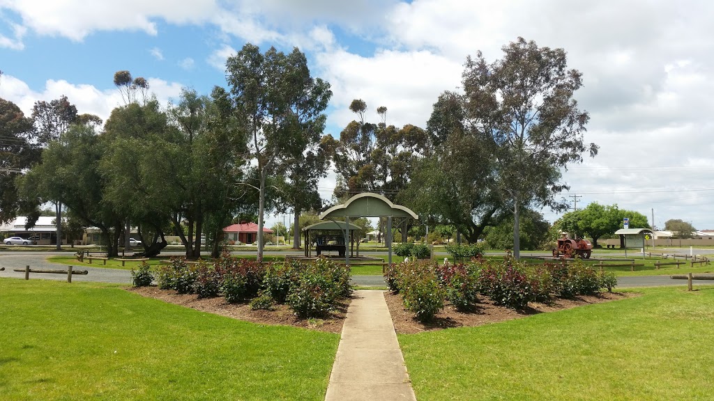 Lockington Travellers Rest | park | Lockington VIC 3563, Australia