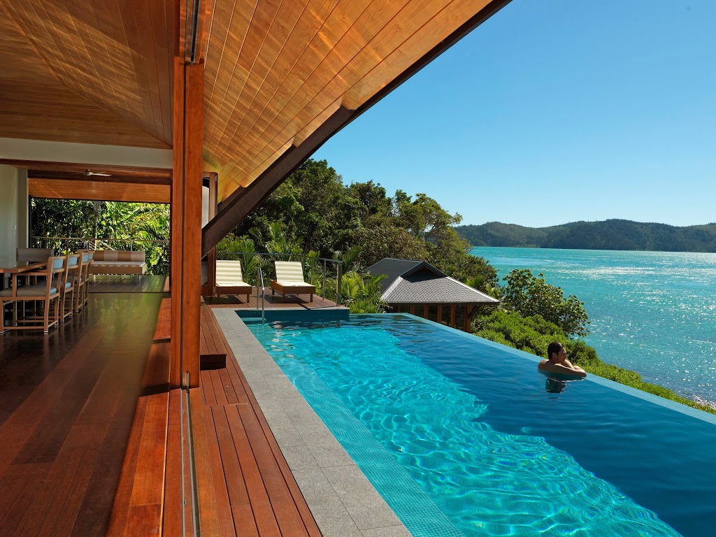 qualia | 20 Whitsunday Blvd, Whitsundays QLD 4803, Australia | Phone: 1300 780 959