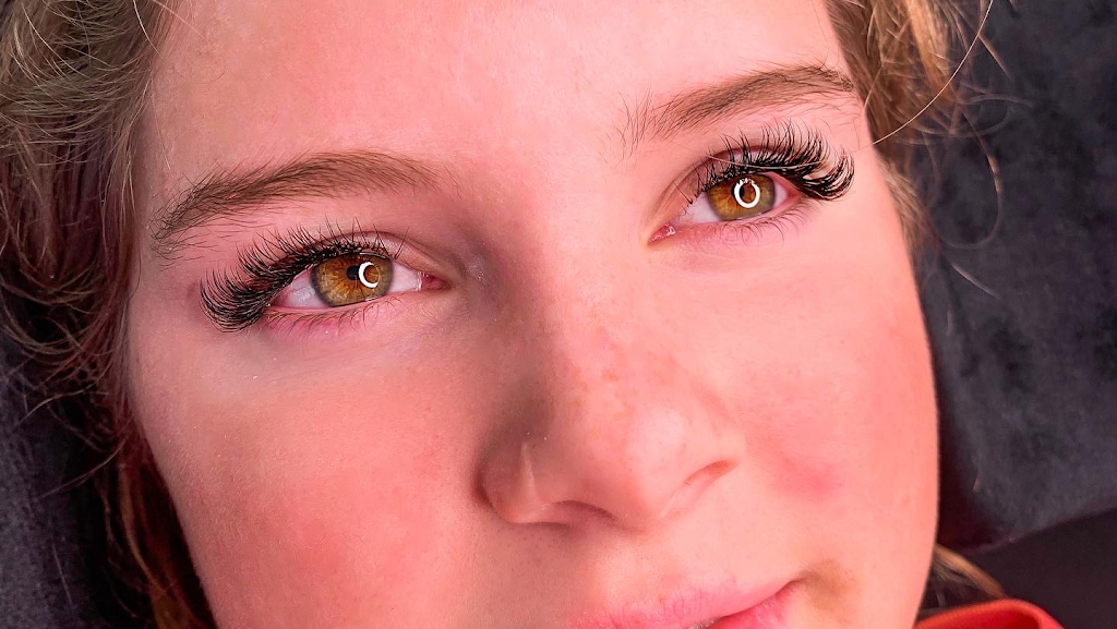 Eb & Flow Beauty | 71 Coriyule Rd, Curlewis VIC 3222, Australia | Phone: 0498 222 566