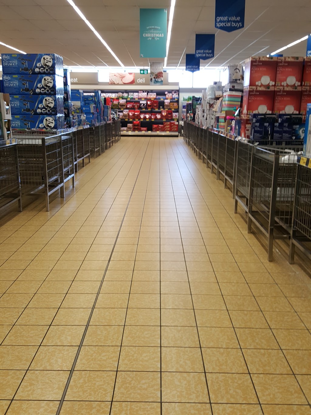 ALDI Taree | Commerce St &, High St, Taree NSW 2430, Australia | Phone: 13 25 34