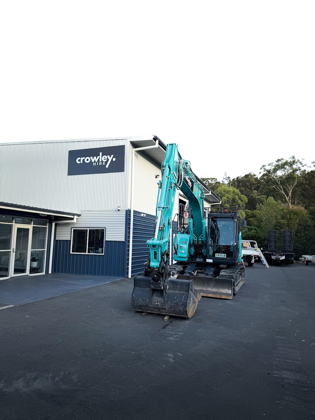 Crowley Hire | 22A Orontes Cl, Sancrox NSW 2446, Australia | Phone: 0401 728 224