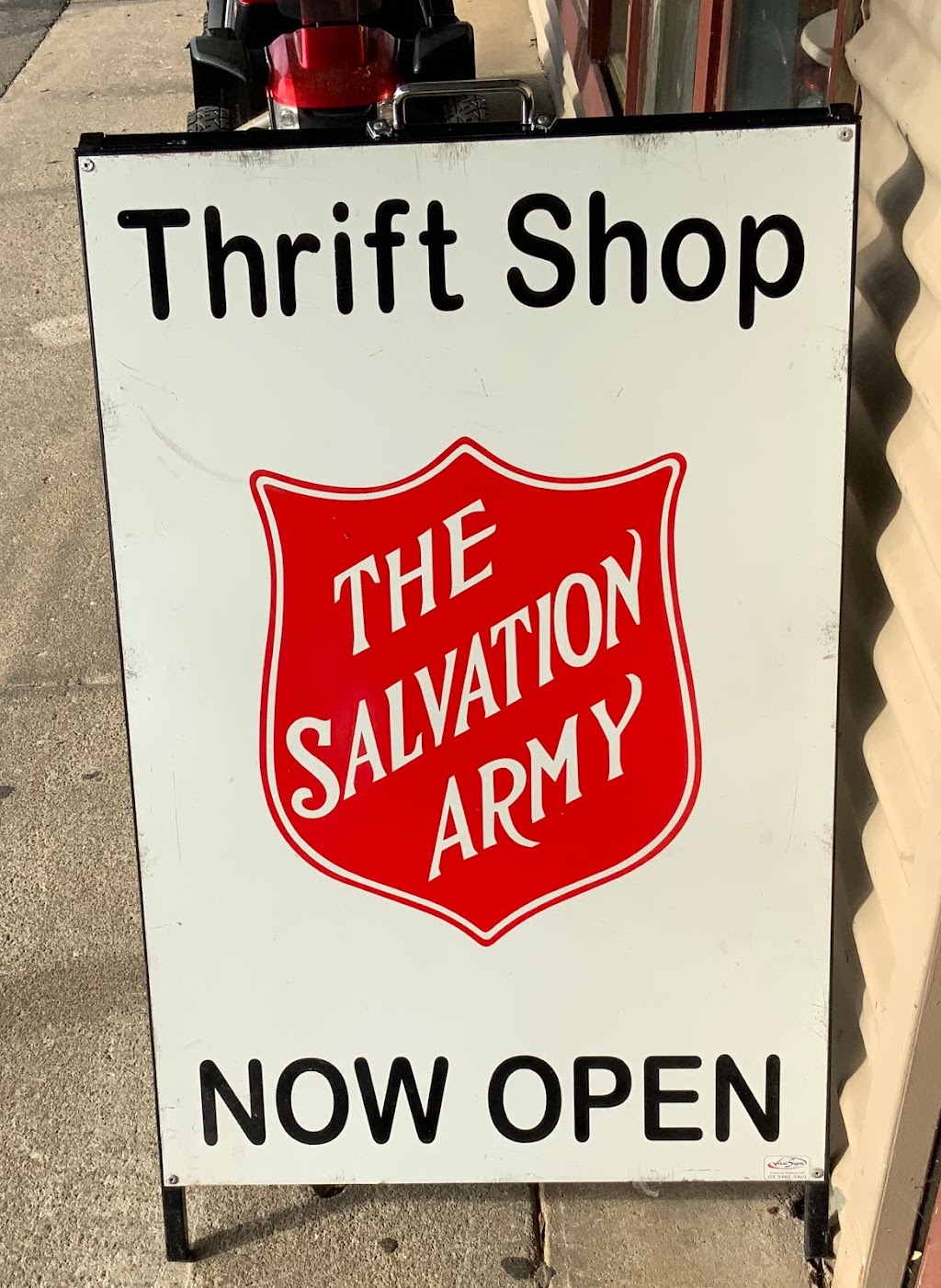 The Salvation Army Thrift Shop Maryborough | store | 80 Alma St, Maryborough VIC 3465, Australia | 0354590501 OR +61 3 5459 0501