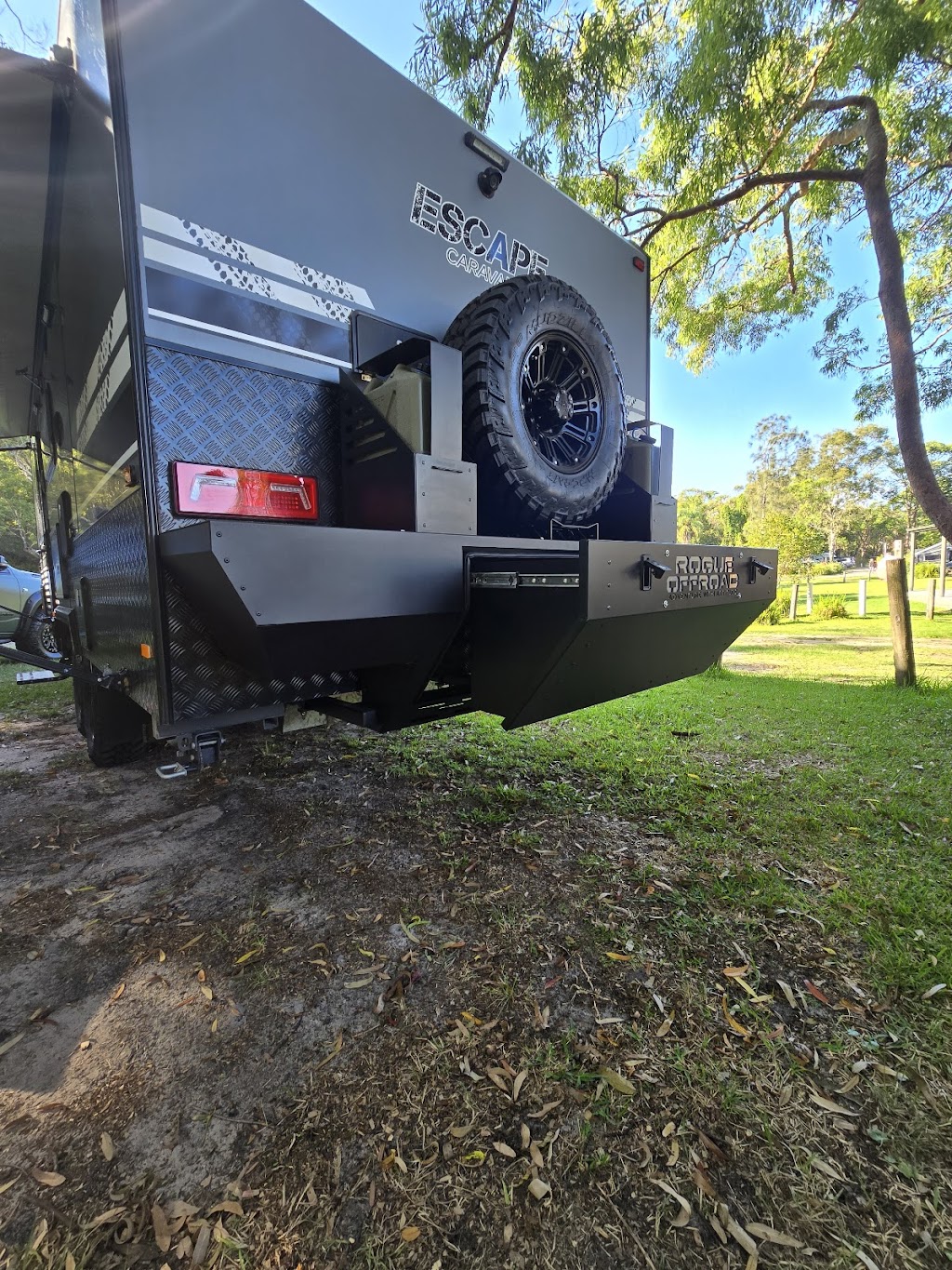 Rogue Offroad 4x4 | 30 Camfield Dr, Heatherbrae NSW 2324, Australia | Phone: (02) 4983 2028