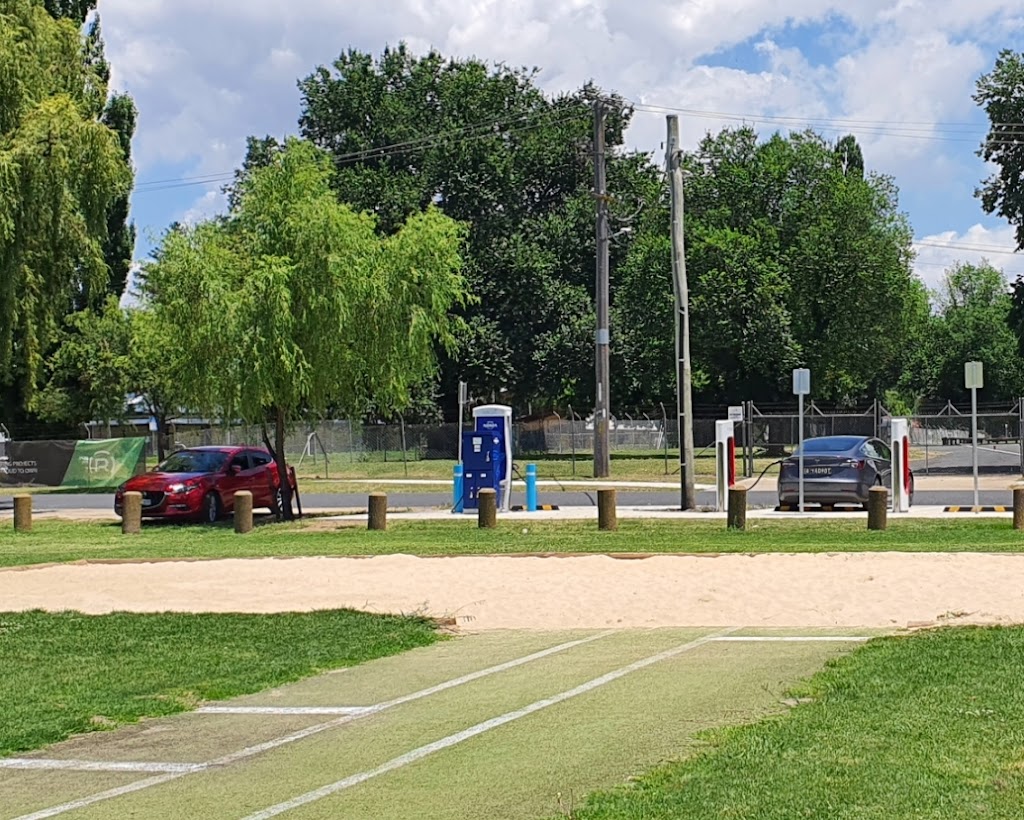 NRMA Charging Station | 1 Kendall Ave, Bathurst NSW 2795, Australia | Phone: 1300 233 544