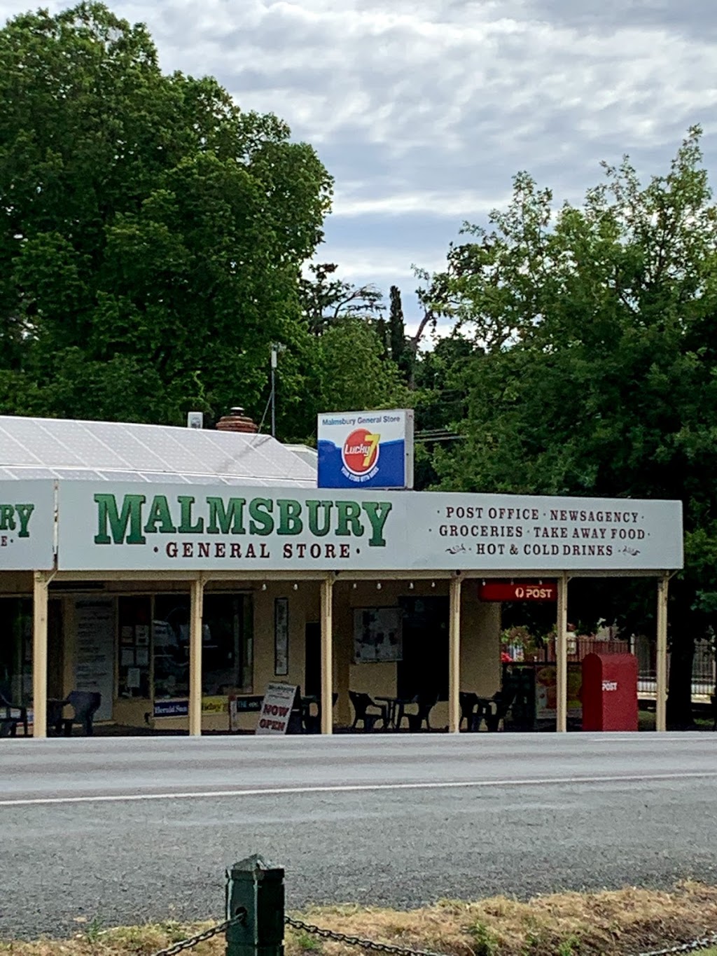Malmsbury General Store | 87 Mollison St, Malmsbury VIC 3446, Australia | Phone: (03) 5423 2261