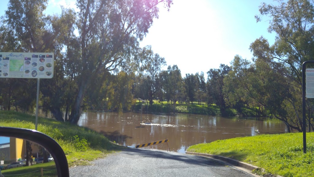 Best&Less dubbo | 95 Macquarie St, Dubbo NSW 2830, Australia | Phone: (02) 5854 9671