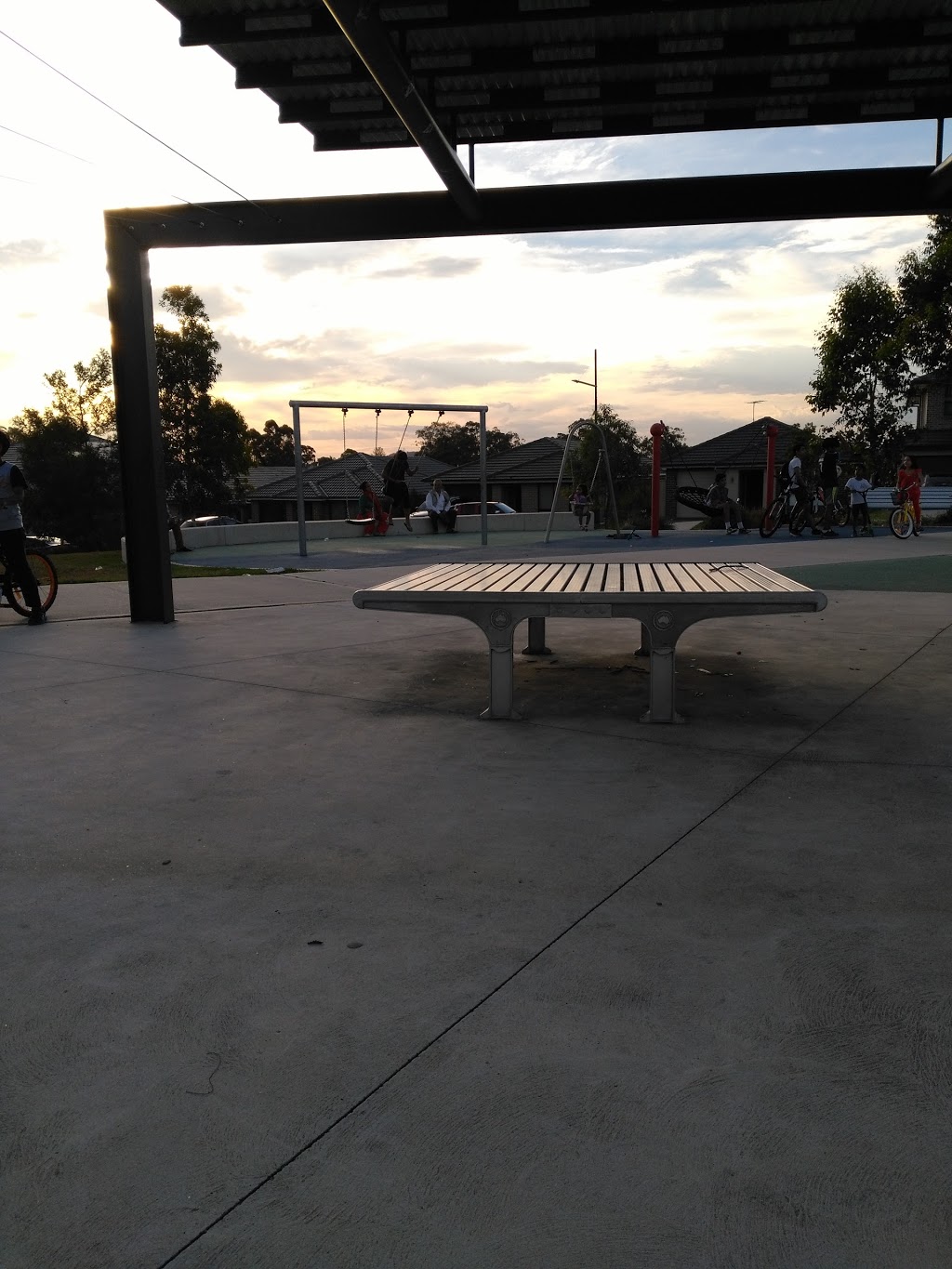 Kids Park | park | 19 Baw Baw Avenue, Minto NSW 2566, Australia | 0246454000 OR +61 2 4645 4000