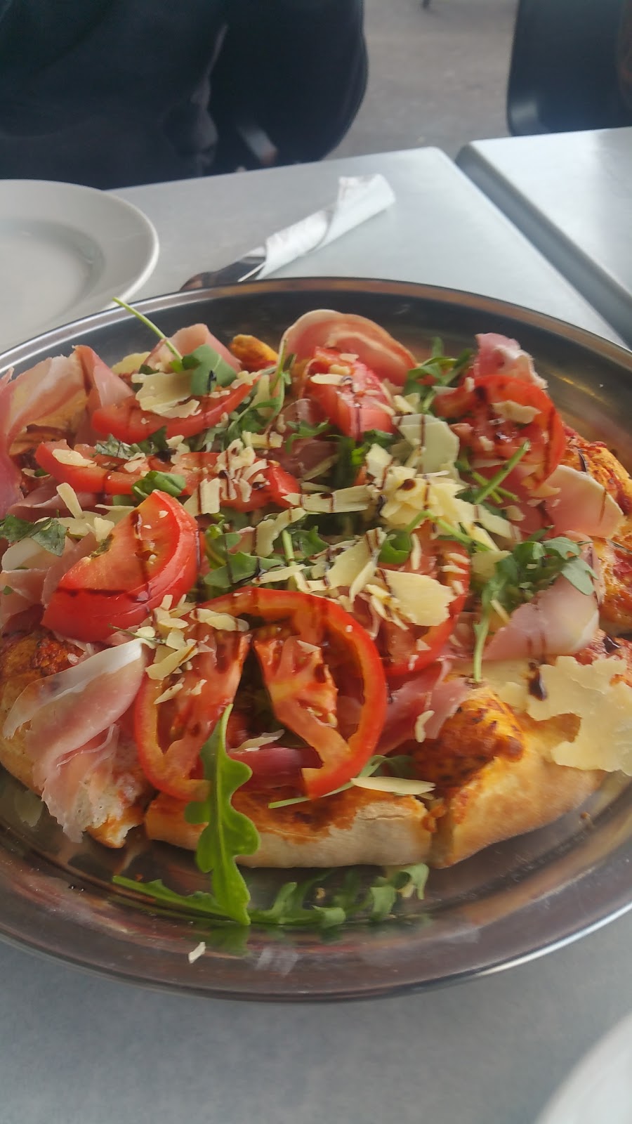 Melrose Pizza | restaurant | 197 Melrose Dr, Tullamarine VIC 3043, Australia | 0393385625 OR +61 3 9338 5625