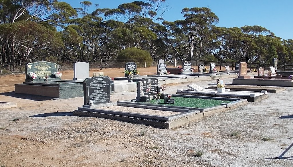 Kyancutta Cemetery | cemetery | 24159 Eyre Hwy, Kyancutta SA 5651, Australia | 0886802002 OR +61 8 8680 2002