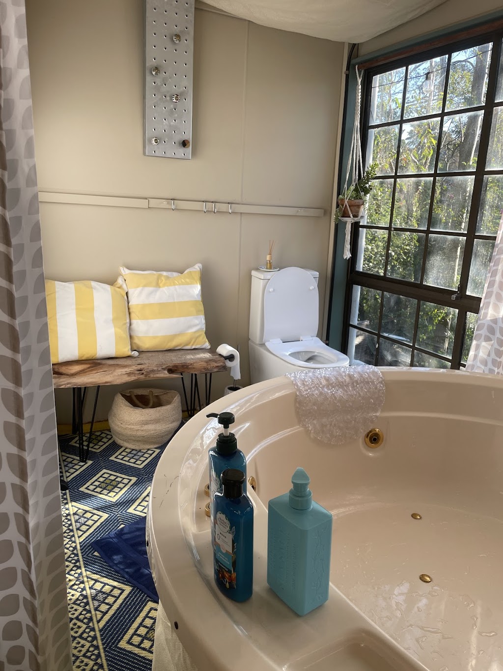 Zohar Aquatic Therapy | 4 Liggins Rd, Hazelbrook NSW 2779, Australia | Phone: 0420 904 054