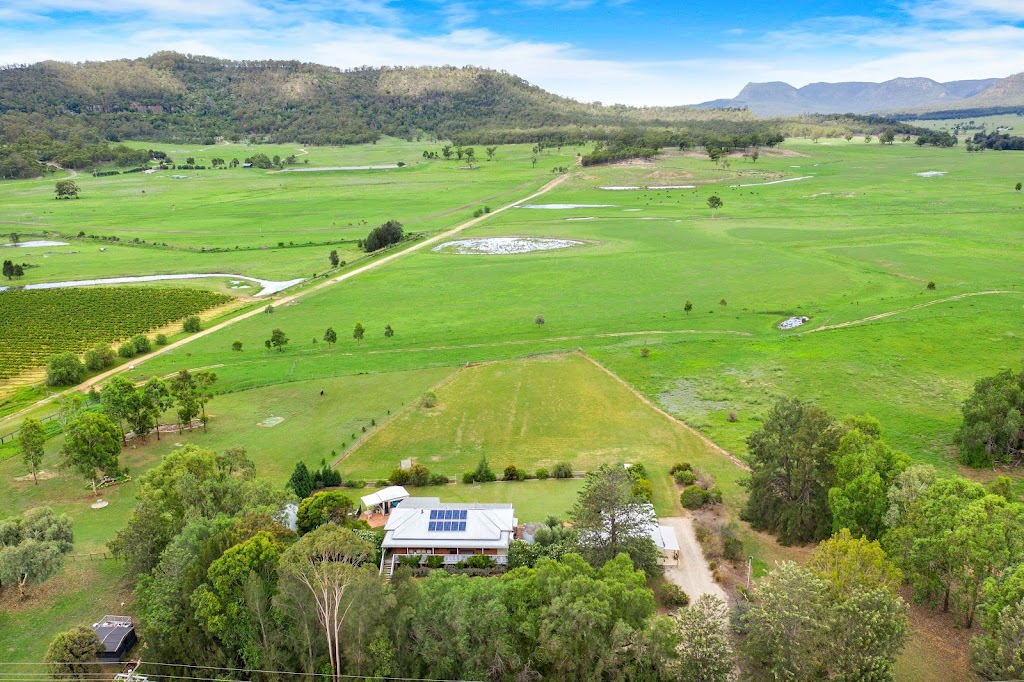 Maranda Country Estate - BOOK DIRECT WITH OWNER | 68 Wollombi St, Broke NSW 2330, Australia | Phone: 0488 881 100