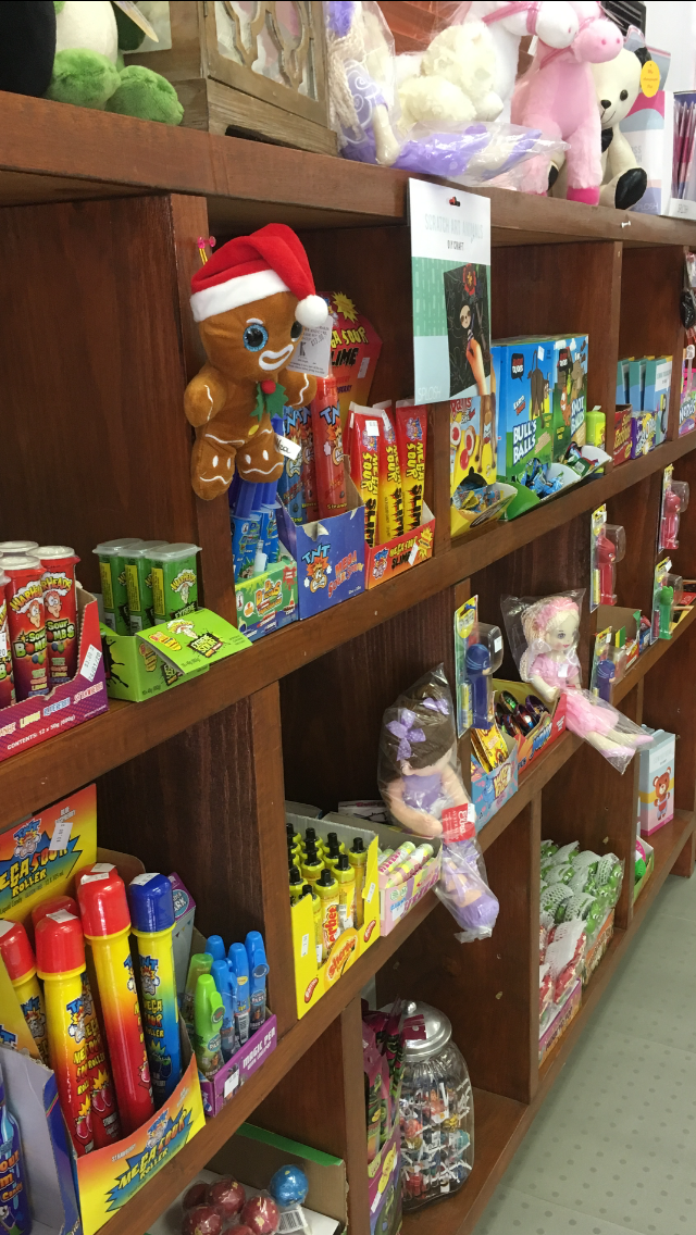 Flossys sweets and treats | store | High St, Heathcote VIC 3523, Australia