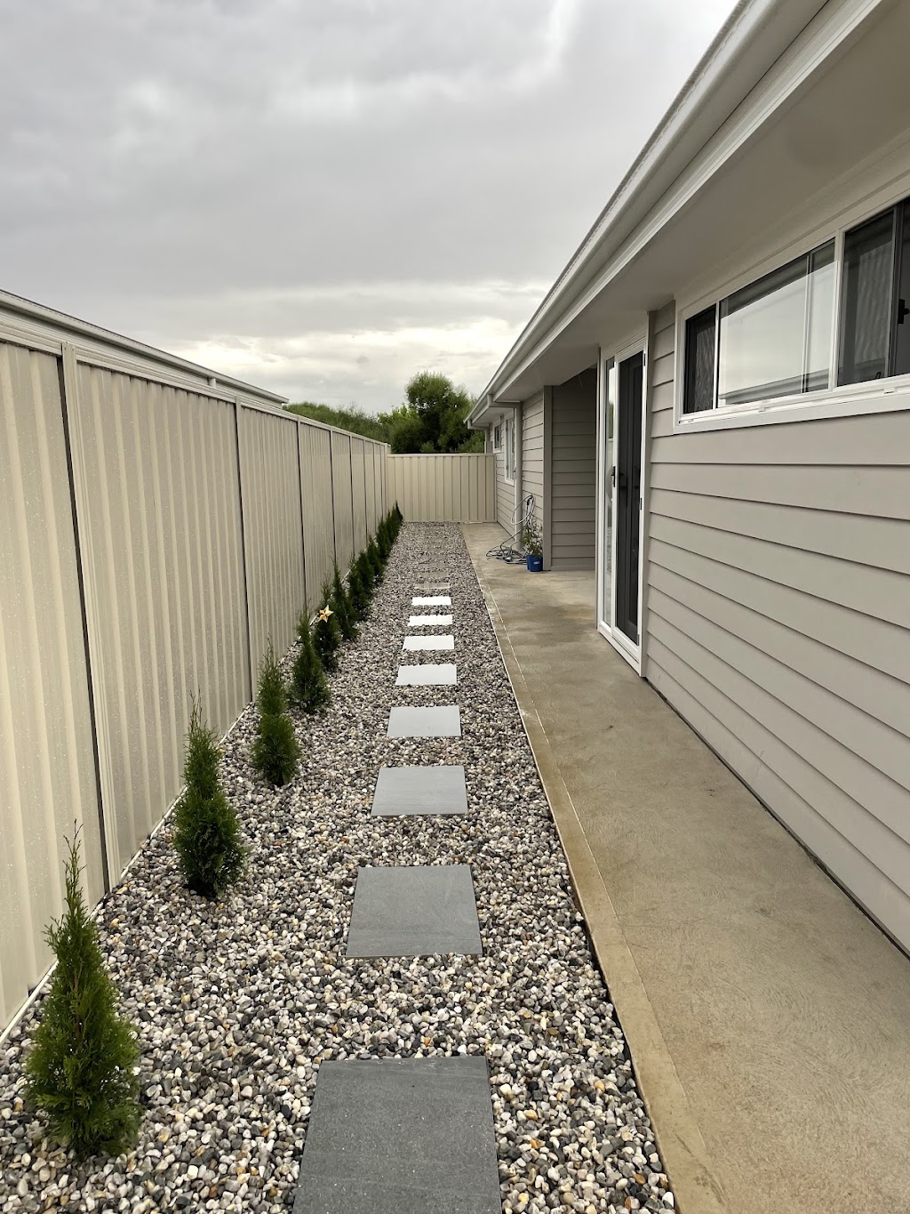 Beyond The Mow | 24 Stockman Cct, Thurgoona NSW 2640, Australia | Phone: 0410 241 950