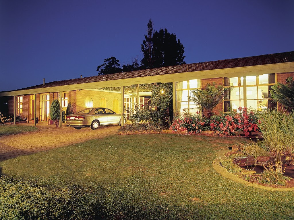 Eureka Lodge Motel | lodging | 119 Stawell St S, Ballarat VIC 3350, Australia | 0353311900 OR +61 3 5331 1900