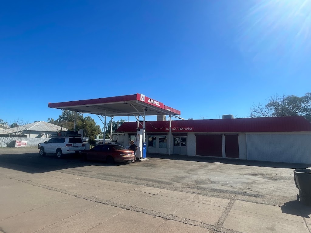 Ampol - Titos fuel station & Roadhouse | 87 Mitchell St, Bourke NSW 2840, Australia | Phone: (02) 6872 2330