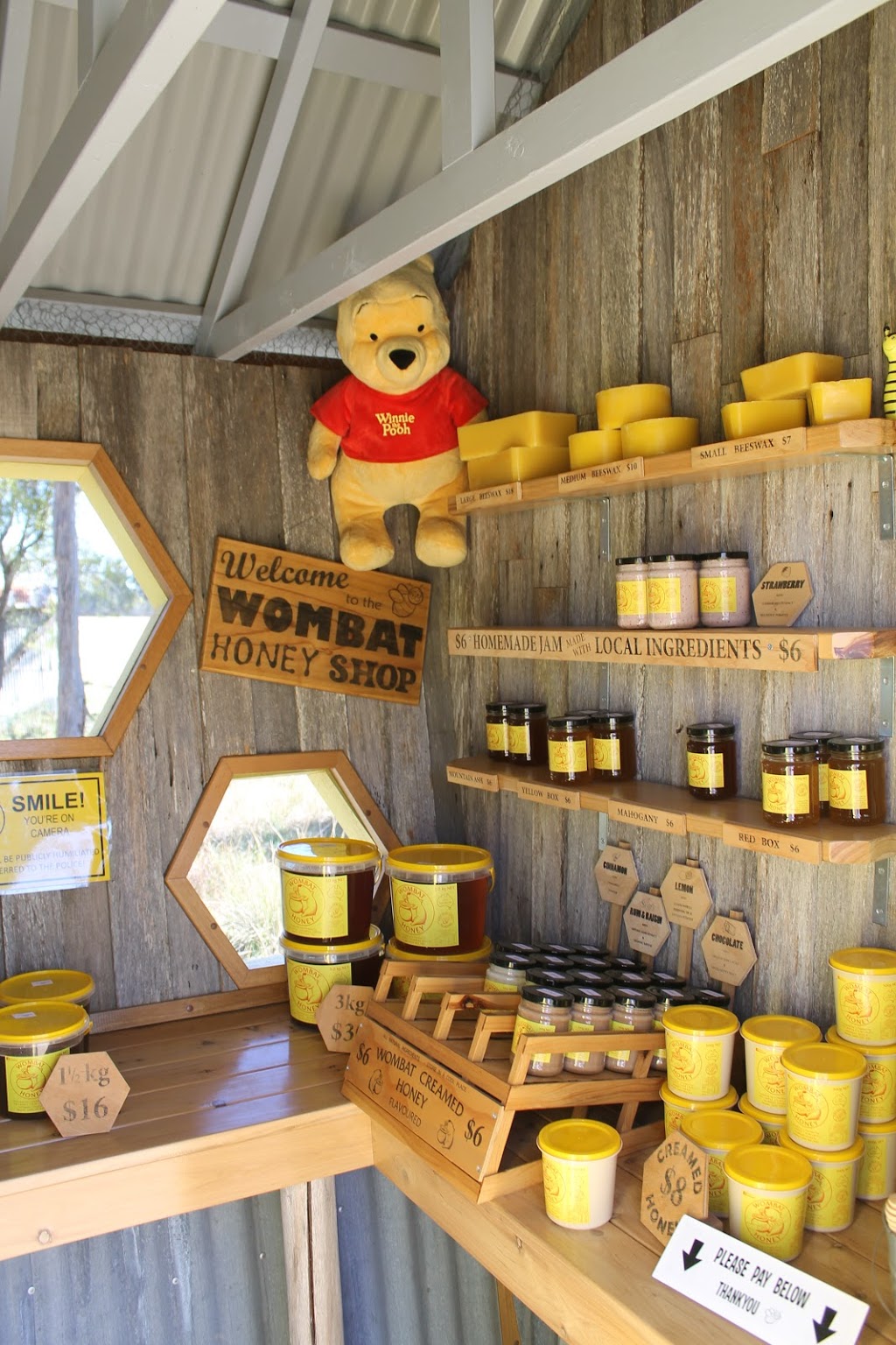 Wombat Honey Shop | home goods store | 3800 Princes Hwy, Wombat Creek VIC 3888, Australia