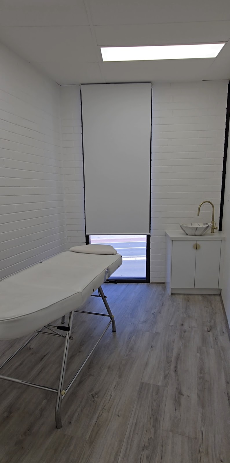 Beauty One | 20 Birdwood St, Denistone East NSW 2111, Australia | Phone: 0449 012 123