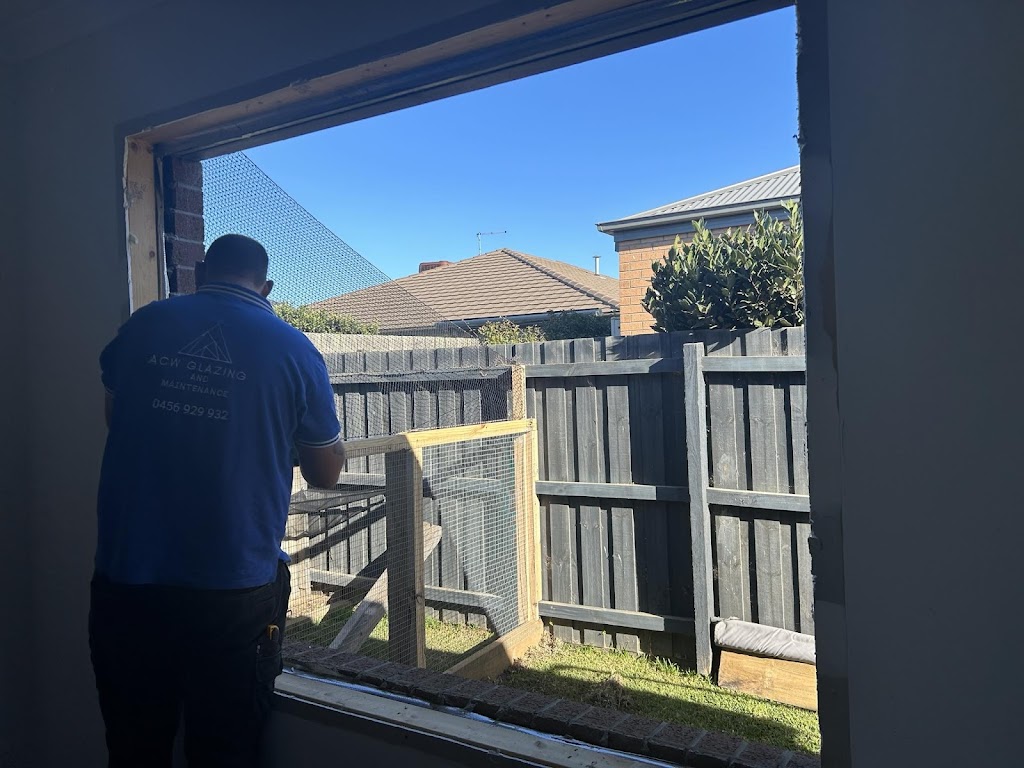 ACW Glazing and Maintenance - 24hr make safe service/ board ups | 595 Windermere Rd, Lara VIC 3212, Australia | Phone: 0456 929 932