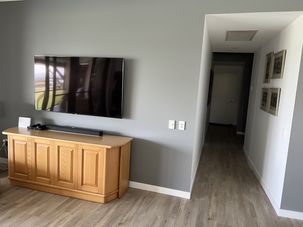 Golden Beach Painting | 15 Warrego Dr, Pelican Waters QLD 4551, Australia | Phone: 0409 322 050