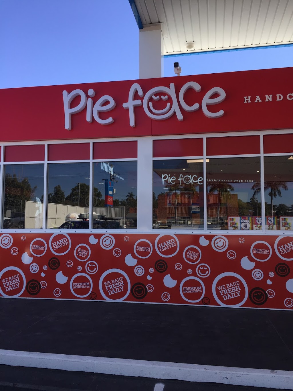 Pie Face @ United Servo | 215 Gympie Rd, Tinana QLD 4650, Australia