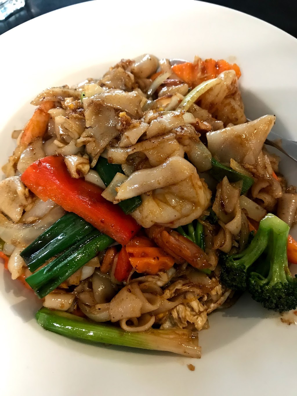 Thai Khaen Khoon Restaurant | meal delivery | 12 Lawrence St, Freshwater NSW 2096, Australia | 0299058484 OR +61 2 9905 8484