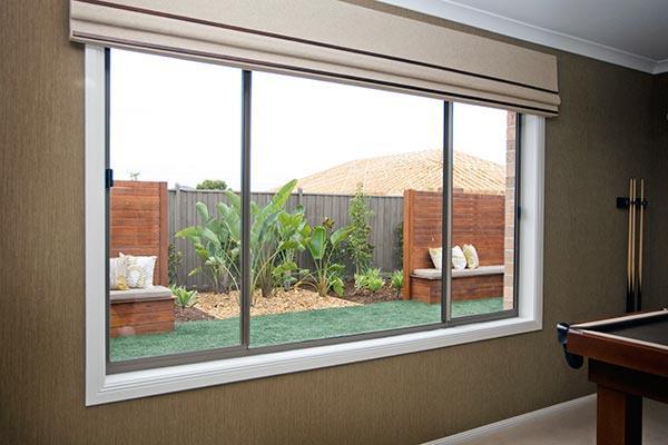 IMPACT Glass | 1 Paisley Dr, Lawnton QLD 4501, Australia | Phone: (07) 3889 1333