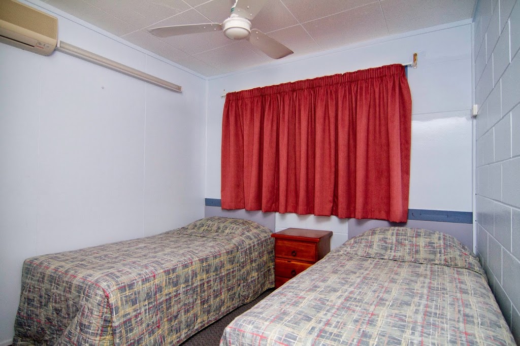 Sky View Units | lodging | 47 Horseshoe Bay Rd, Bowen QLD 4805, Australia | 0747862232 OR +61 7 4786 2232